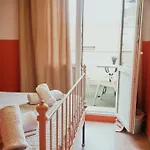 Loft Group Albergue *