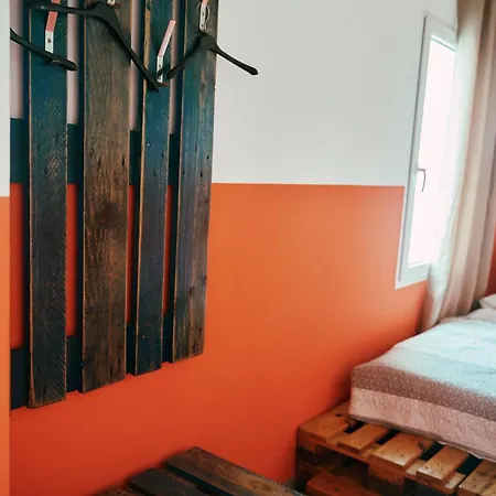 بيت شباب Loft Group