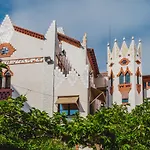 Loft Group Hostel Lloret de Mar