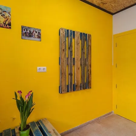 Loft Group Hostel *