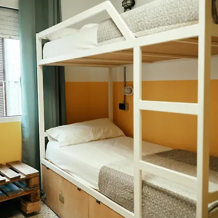 Loft Group Ostello *