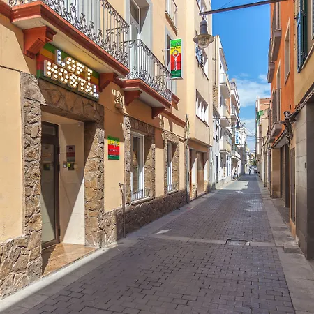 호스텔 Loft Group